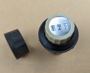 Potencjometr wieloobrotowy ze wskaźnikiem położenia 0 - 999 MD2210 10kOhm