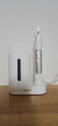 Szczoteczka soniczna elektryczna Philips Sonicare HX960V (biała)+ stacja UV