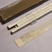 Suwak logarytmiczny ZSRR USL-12 Komplet z Etui Vintage PRL