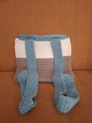 Plecak zrobiony na szydełku.