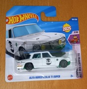 Hot Wheels _ Alfa Romeo Giulia Ti Super + protektor _