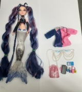 LALKA SYRENKA ZMIENIAJĄCA KOLOR MERMAZE WINTER NERA MGA