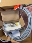 Hydrostatyczny przyrząd do pomiaru cieczy Afriso DIT 10 , sonda 5 m , 3,6V 