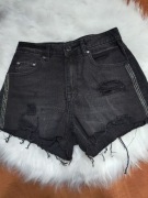 Szorty krótkie spodenki z dziurami Calliope XS 