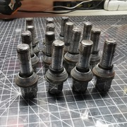 Śruby pływające 12x1,25x28 FIAT Seicento Punto Panda 500 Bravo