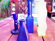 zestaw wazonikow kobaltowych szklanych 4 sztuki