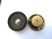 Głośnik szerokopasmowy typu RAS8P14 2,5 W 2,7 R wymiary: średnica 77 mm