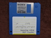Dyskietka 3,5" 2HD 1,44 MB SONY używana kolor niebieski 1 szt.