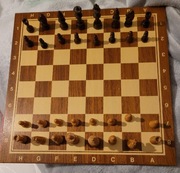 Figury drewniane z deską drewniana 