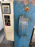 Krawędziarko-Zaginarka Mechaniczna KM-4/2000