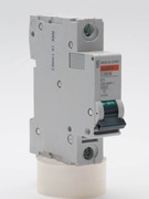 Wyłącznik nadprądowy MERLIN GERIN multi9 C60N 1P C1 1A