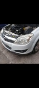zderzak przód przedni Opel Astra H lift z40r z176