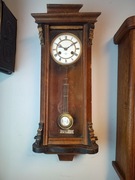 Stary wiszący zegar ścienny Trade Mark