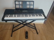 CASIO CT-X700 z pedałem i stojakiem 