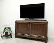 Secesyjna komoda z lat 20-tych. Po renowacji.