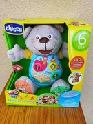CHICCO Interaktywny Miś EDUKACYJNY licz ze mną