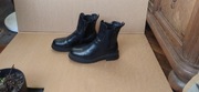 Buty zimowe nr 40 ocieplane czarne