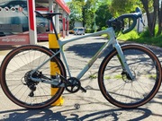 Giant Revolt Advanced 1 gravel 2019, karbon, rozmiar ML (174~186cm)