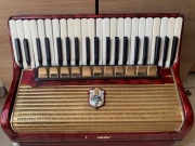 Akordeon WELTMAISTER Gigantilli V  120 Basów 11 registrów do przejrzenia