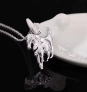 Naszyjnik z zawieszką konia srebro 925