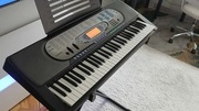 Casio z dynamiczną klawiaturą i statywem MIDI