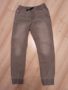 Nowe spodnie chlopięce united color of benetton 11-12 lat