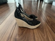 Koturny Carinii r. 36