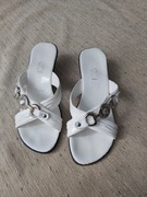 Śliczne klapki rozmiar 37