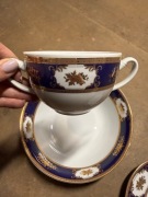 Komplet porcelany na 12 osób