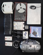 Zestaw Elektroniki Gramofon Klawiatura Radio Telefon Mikrofony Kamerka