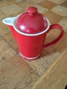 DZBANEK NESCAFE LITROWY