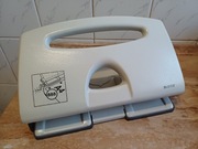 Porządny metalowy biurowy dziurkacz podwójny poczwórny Leitz 5132