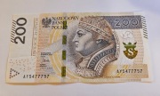 Banknot obiegowy 200zl Seria AY