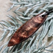 Metallic River | Metaliczny naszyjnik deska surfingowa z żywicy