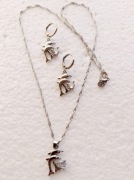 Naszyjnik z delfinami