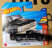 Hot wheels '67 Chevy C10