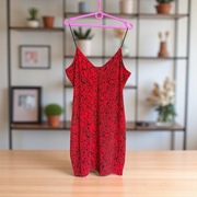 Czerwona sukienka H&M Divided – L – animal print