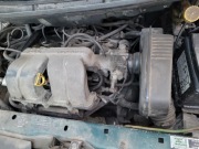 Silnik 2.4 DOHC  kompletny Chlysler Voyager 97r