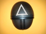 maska squid game trójkąt 