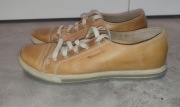 Buty Tamaris r. 37 / 24 cm skórzane