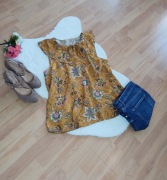 Brązowa bluzka damska Tu rozmiar XXL na ramiączkach ze wzorem