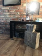 Lampa industrialna w stylu loft.