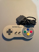 Oryginalny pad do Super Nintendo Super Famicon sprawny SHVC-005 8