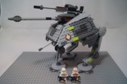 Lego Star Wars 7671 AT-AP Walker figurki clone 