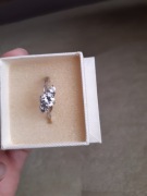 Pierścionek z 3 cyrkoniami srebro 925 