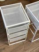 Pomocnik kosmetyczny szafka 2 sztuki ażurowe białe okazja