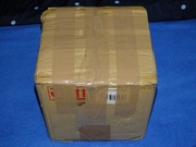 Wystawiam box-a z różnościami jak np: ciuchy,żarówki,saszetki męskie tanio