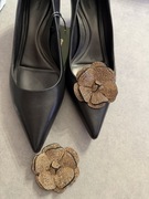 Złoto czarne ozdobne klipsy do butów