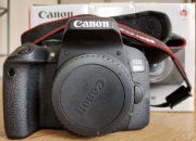 Lustrzanka Canon 800D