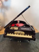 Ładna Pozytywka fortepian z tańcząca baletnicą melodia z filmu STAR WARS 